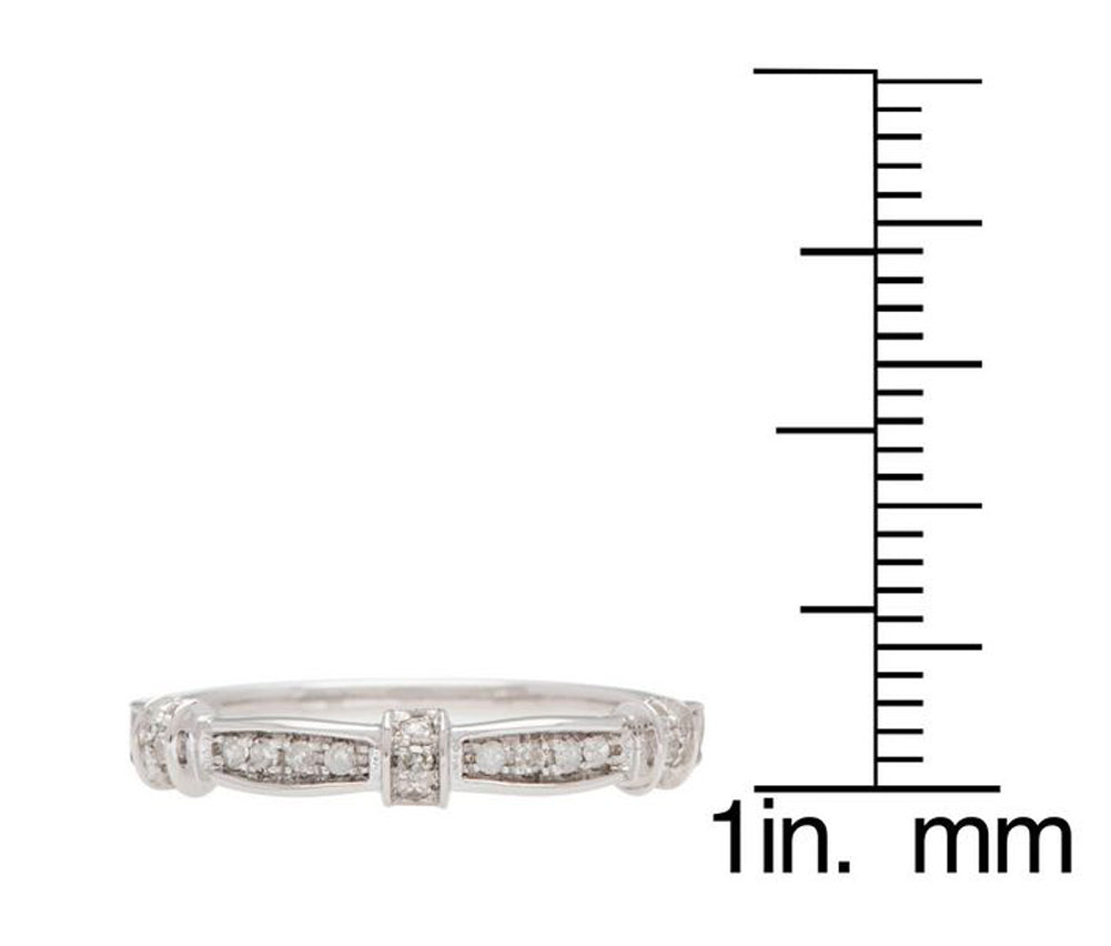 10k White Gold Contoured Diamond Wedding Band (1/6 cttw, H-I Color, I1-I2 Clarity)